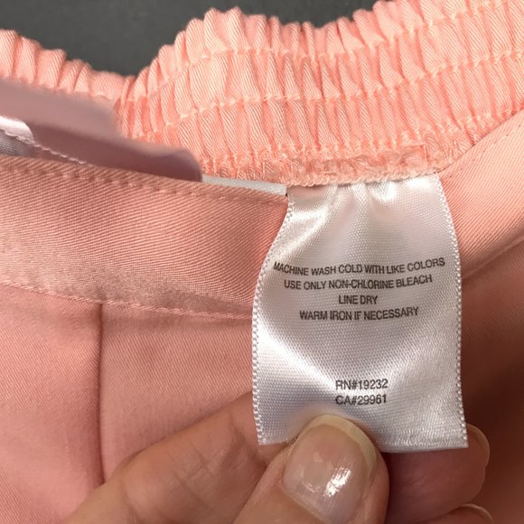 Alfred Dunner Soft Pull-On Capris Pockets Pants - Picture 7 of 8